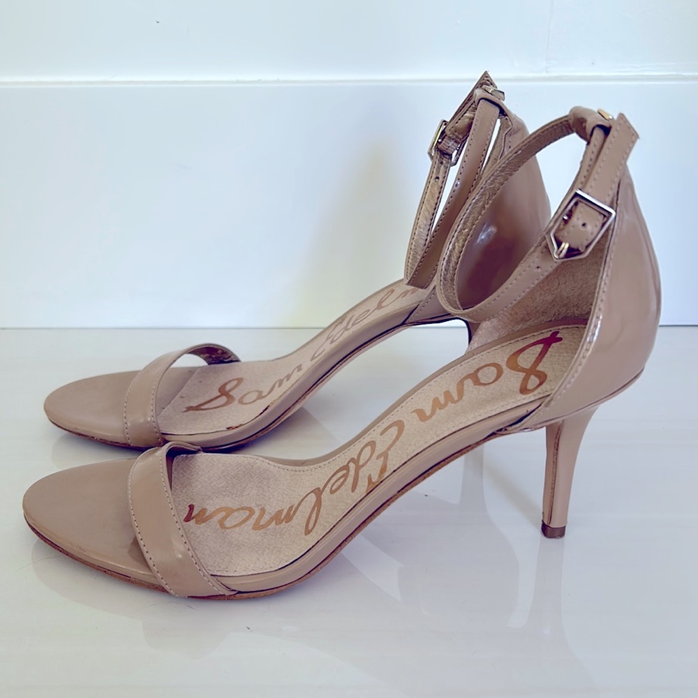 Sam Edelman “Patti” classic heel in nude patent leather, size 6.5M